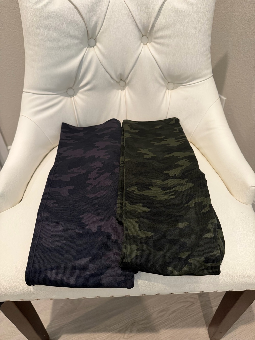 SPANX  Leggings Pair in Charcoal and Olive